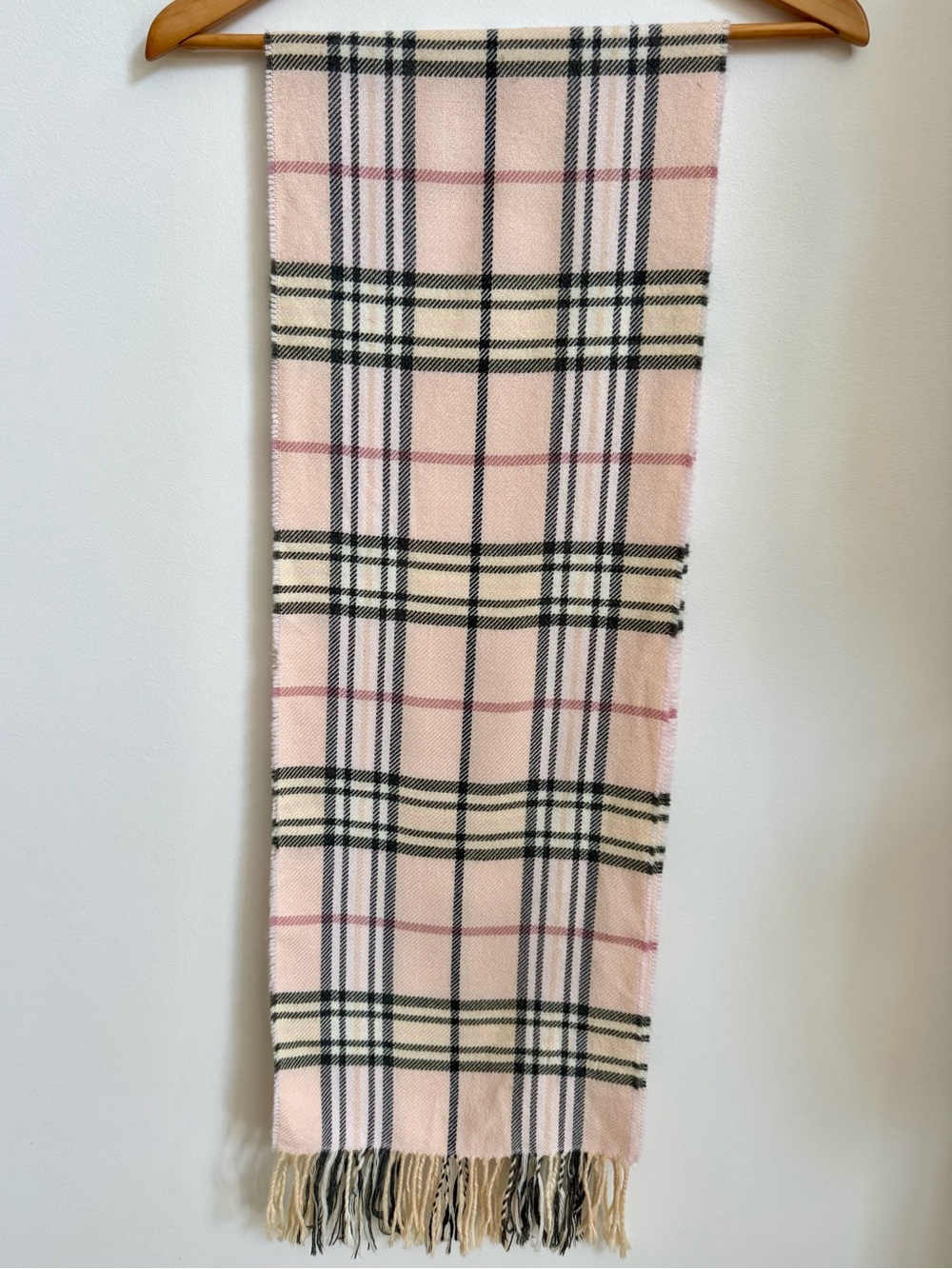 Roots Plaid Scarf - Picture 3 of 5